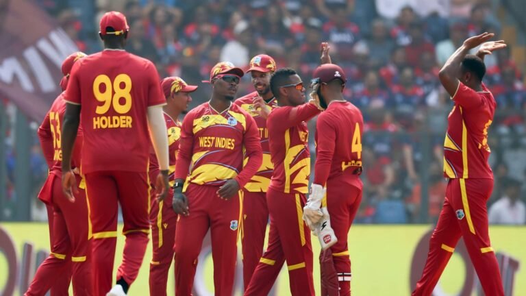 டி20 உலகக்கோப்பை 2026: சூப்பர் 8 சுற்றுக்கு முன்னேறியது வெஸ்ட் இண்டீஸ்  