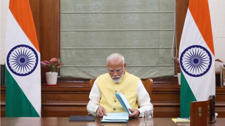 பிரதமர் அலுவலகம் இடமாற்றம்: ‘சேவா தீர்த்’, ‘கர்த்தவ்ய பவன்’ வளாகங்களை பிரதமர் திறந்துவைக்கிறார்  