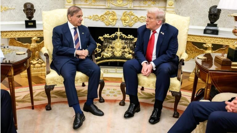 நான் மட்டும் தலையிடாவிட்டால் பாகிஸ்தான் பிரதமர் கொல்லப்பட்டிருப்பார்!: ‘ஆபரேஷன் சிந்தூர்’ குறித்து ட்ரம்ப்  