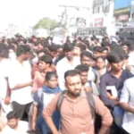 நிர்வாக குளறுபடி காரணமாக குரூப் 2 மற்றும் 2A தேர்வுகள் ஒத்திவைப்பு – தேர்வர்கள் சாலை மறியல்!