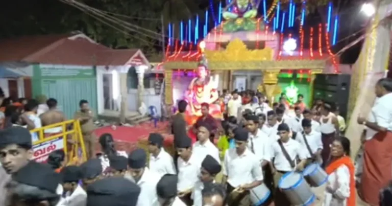 சிவராத்திரி விழா – குமரியில் ஆர்எஸ்எஸ் சார்பில் நடைபெற்ற கோஸ் யாத்திரை!