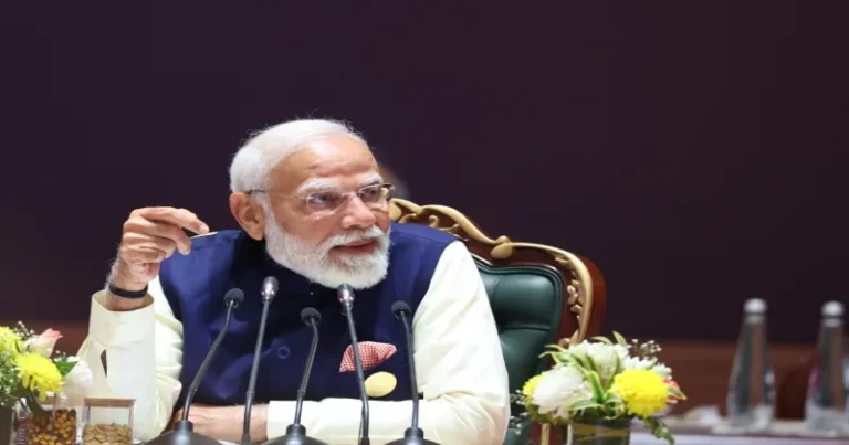 செயற்கை தொழில்நுட்பத்தின் திசையைத் தீர்மானிக்கும் அதிகாரம் மனிதர்களிடமே இருக்க வேண்டும் – பிரதமர் மோடி