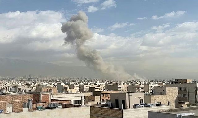 தமிழர்களுக்கு அவசரகால உதவி எண்கள் அறிவிப்பு..!! 