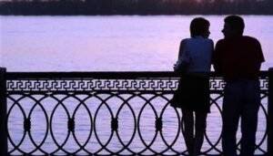 வைரலாகும் சீன பல்கலைக்கழகத்தின் லீவ் நோட்டீஸ்…. மாணவர்கள் குஷி….!! 