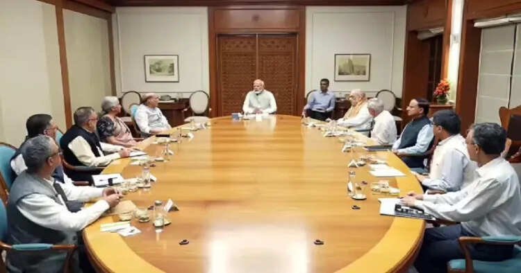 நாடு முழுவதும் 100 தொழிற் பூங்கா அமைக்க மத்திய அமைச்சரவை ஒப்புதல்..!