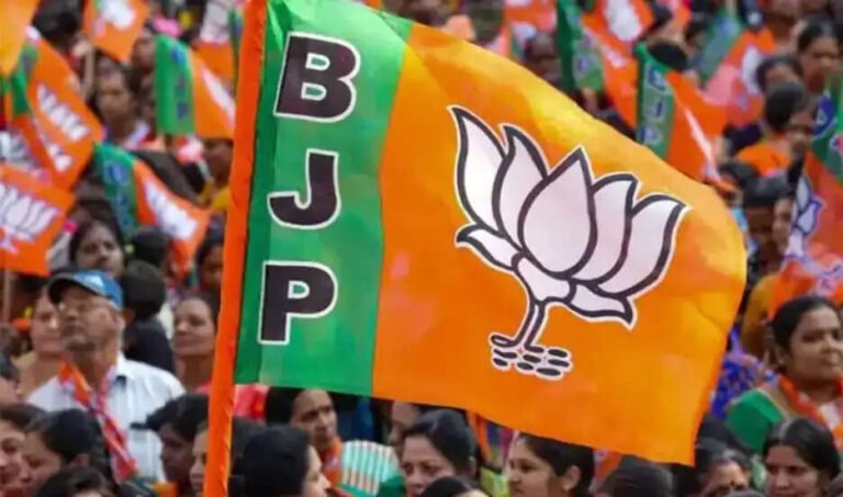 27-ல் 26 தொகுதிகளுக்குப் பட்டியல் ரெடி! பாஜகவின் 26 தொகுதிகளுக்கான உத்தேசப் பட்டியல் கசிந்தது!