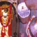 இந்த கோவிலுக்கு சென்று விட்டு வெளியே வந்த பிறகு திரும்பி பார்க்கவோ மீண்டும் உடனடியாக கோவிலுக்குள் செல்லவோ கூடாது..!