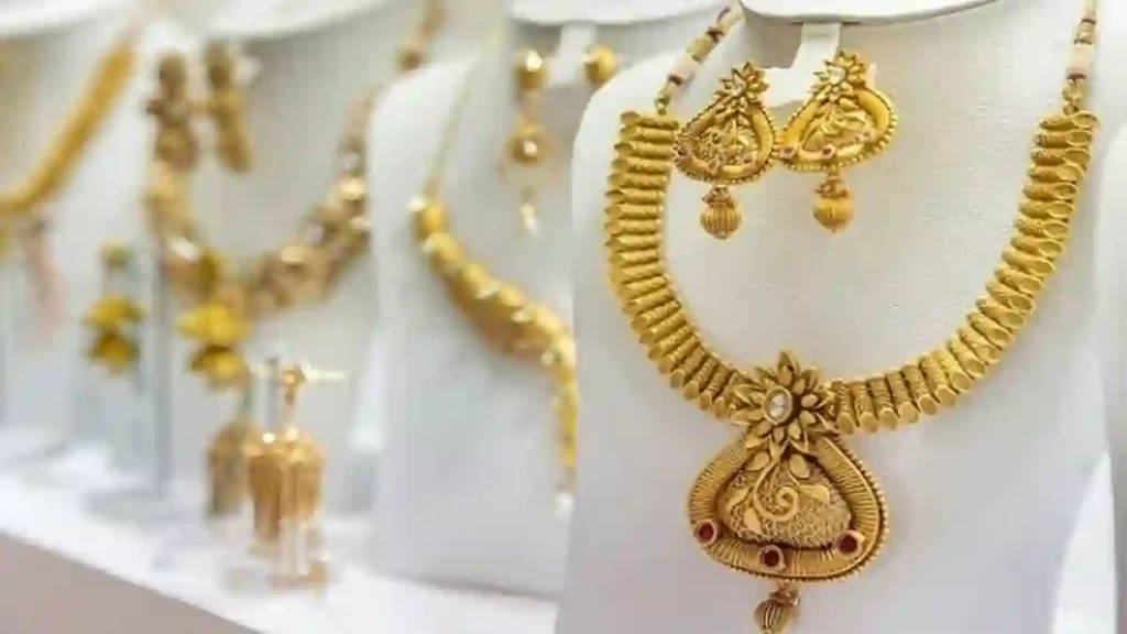 மீண்டும் குறைந்தது தங்கம் விலை…நகைப்பிரியர்களுக்கு குஷி!