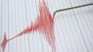 ஈரானில் 4.3 ரிக்டர் அளவில் நிலநடுக்கம்: அணுசக்தி மையங்கள் மீது தாக்குதல் நடத்தப்பட்டதா?  
