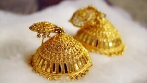 ஒரே நாளில் ரூ.2,800 அதிகரித்தது தங்கத்தின் விலை; சவரன் விலை என்ன?  