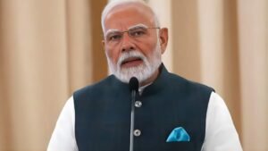 கச்சா எண்ணெய், மின்சாரம், உர விநியோகம் குறித்து பிரதமர் மோடி அவசர ஆலோசனை  