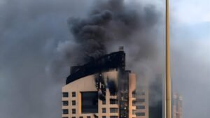 குவைத்தில் ஈரான் நடத்திய ட்ரோன் தாக்குதல்: 140 அமெரிக்க வீரர்கள் காயம்  