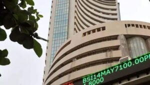 மூன்று நாள் சரிவுக்குப் பிறகு சந்தைகள் மீண்டு சென்செக்ஸ் 400 புள்ளிகள் உயர்ந்துள்ளது  