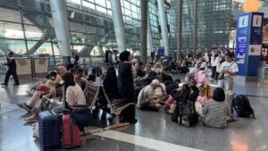 மத்திய கிழக்கில் சிக்கியுள்ள இந்தியர்களை மீட்கும் பணியில் மத்திய அரசு தீவிரம்  