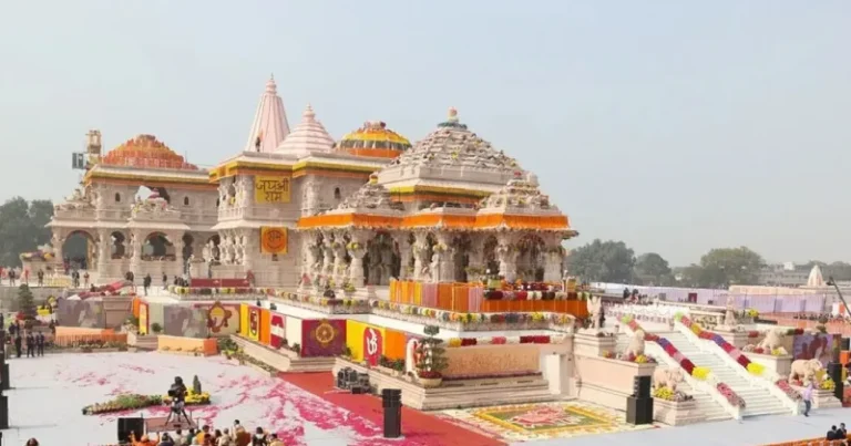 ராம நவமி கொண்டாட்டம் – ஒரு லட்சம் நெல்மணிகள் மூலம் ராமர்சிலை வடிவமைப்பு!