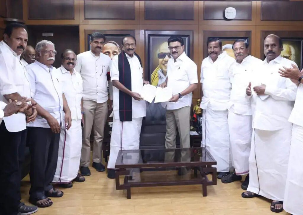 4 தொகுதியிலும் உதயசூரியனில் போட்டி – வைகோ அறிவிப்பு..!