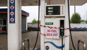 ஆந்திராவில் 421 பெட்ரோல் பங்க் மூடல்..!