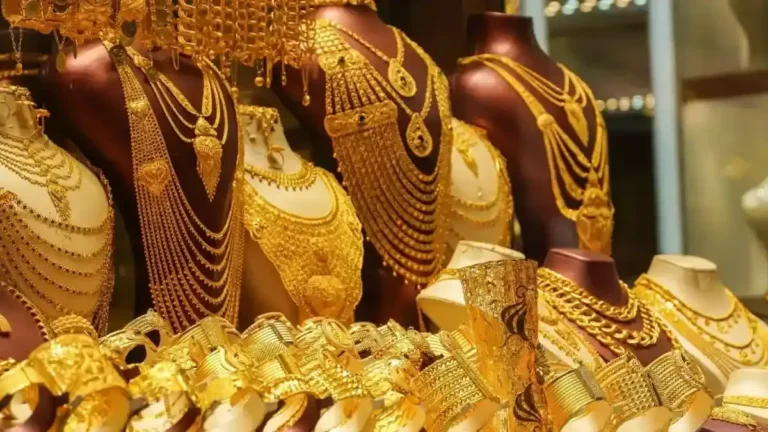 தங்கம் விலை சவரனுக்கு ரூ.1,200 குறைந்தது!