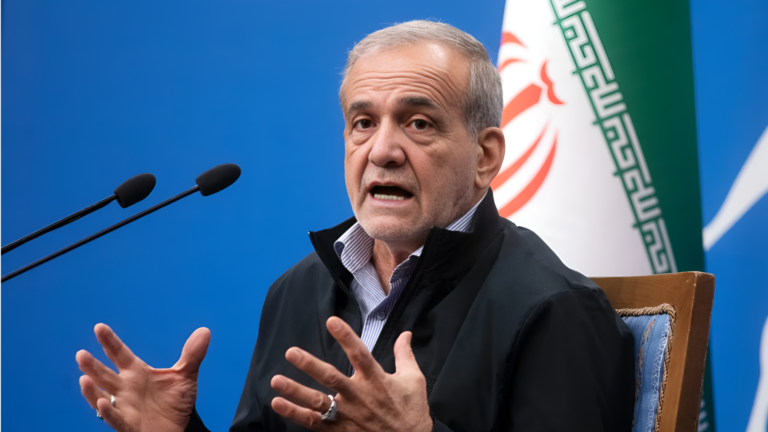 அமெரிக்க மக்களுக்கு ஈரான் அதிபர் எழுதிய உருக்கமான கடிதம்  