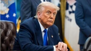 அமெரிக்க அதிபர் டிரம்ப் செல்வாக்கு கடும் சரிவு: வரலாற்றில் இல்லாத வீழ்ச்சி!  