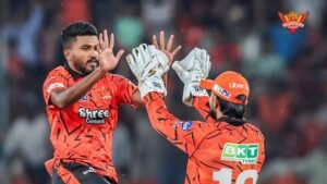 சன்ரைசர்ஸ் ஹைதராபாத் அணி 47 ரன்கள் வித்தியாசத்தில் டெல்லி கேபிடல்ஸ் அணியை வீழ்த்தியது  