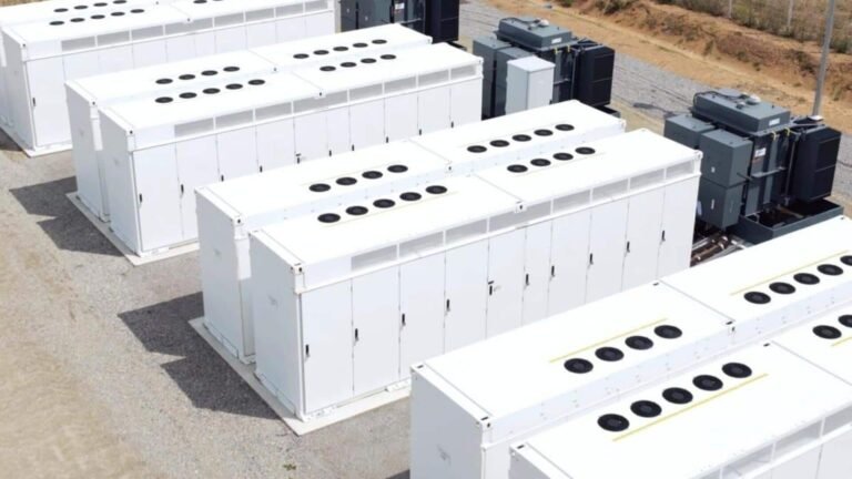 சீனாவின் ‘iron flow battery’ புதுப்பிக்கத்தக்க ஆற்றல் சேமிப்பை மலிவாக்க முடியும்  