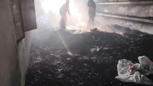 விருதுநகரில் கோர விபத்து! பட்டாசு ஆலையில் ஏற்பட்ட வெடிவிபத்தில் 17 பேர் பலி  