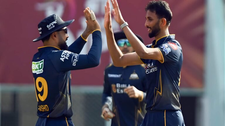 ஐபிஎல் 2026: லக்னோவைத் திணறடித்த பிரசித் கிருஷ்ணாவுக்கு ‘ஆட்டநாயகன்’ விருது  