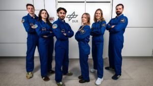 மனிதர்களின் செவ்வாய் கிரகப் பயணம்: ஜெர்மனியில் தொடங்கிய 100 நாள் தனிமைப்படுத்தப்பட்ட ஆய்வு  