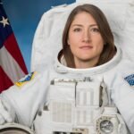 பூமியிலிருந்து அதிக தூரம் பயணித்த முதல் பெண்! விண்வெளியில் புதிய வரலாறு  