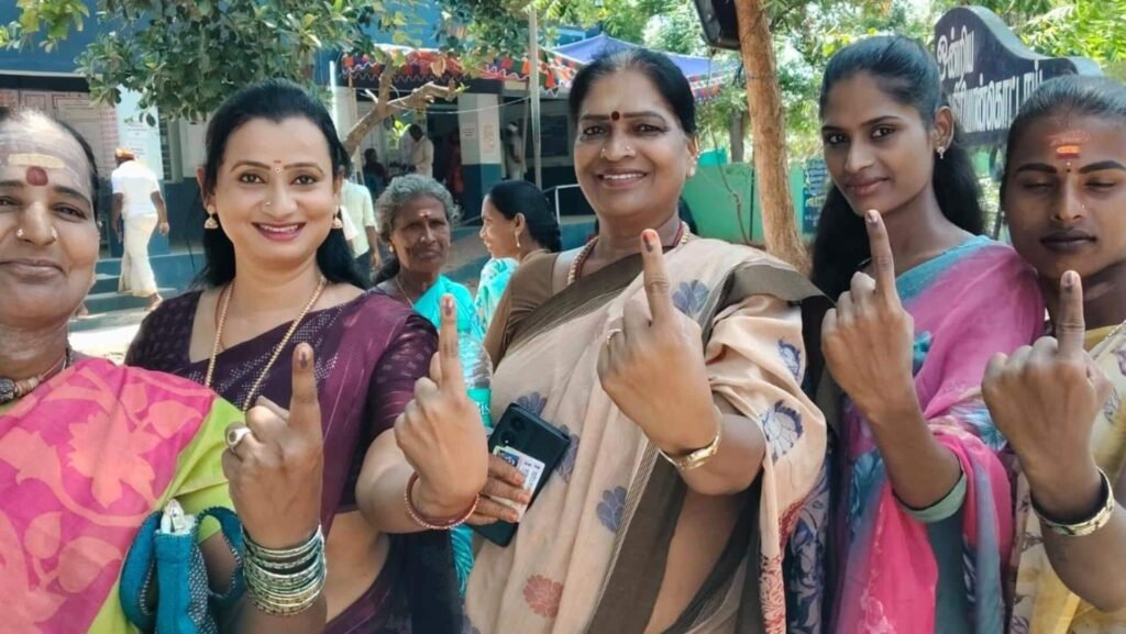 தமிழகம், மேற்கு வங்கத்தில் வரலாற்றிலேயே அதிகபட்ச வாக்குப்பதிவு பதிவாகியுள்ளது  