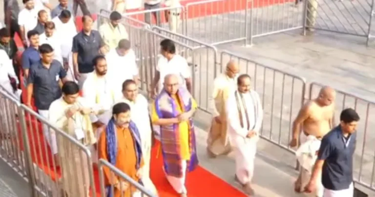திருப்பதி ஏழுமலையான் கோயிலில் குடியரசு துணைத்தலைவர் சிபிஆர் தரிசனம்!