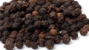 மிளகு, திப்பிலி, ஆடாதொடை, துளசி, கற்பூரவல்லி, தூதுவளை இவையெல்லாம் எந்த நோயை விரட்டும் தெரியுமா ?