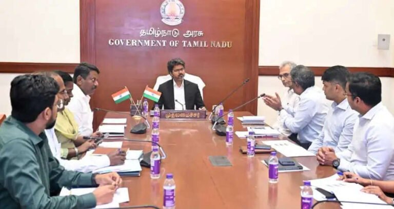 “அமைச்சர்கள் உடனடியாக துறை ரீதியான ஆய்வு கூட்டம் நடத்த வேண்டும்” – விஜய்