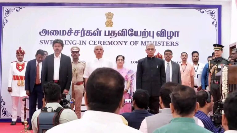 செங்கோட்டையன் வசமிருந்த நிதித்துறை, மரிய வில்சனுக்கு மாற்றம்..!