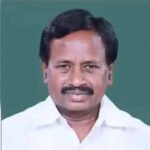 துண்டுதுண்டாக உடையும் அதிமுக! கட்சியிலிருந்து முன்னாள் எம்பி விலகல்