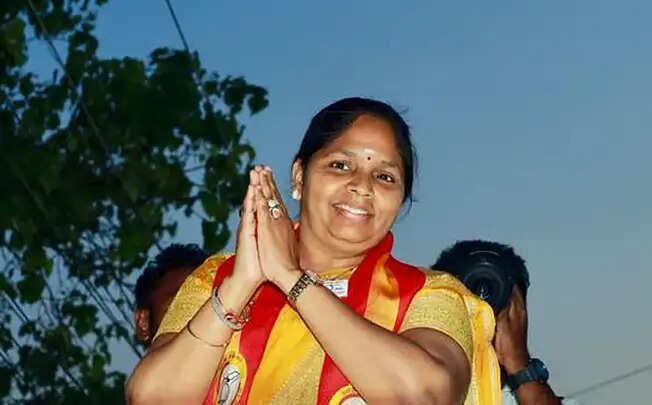 இனி எம்.எல்.ஏ ஆபீஸுக்கு போக தேவையில்லை! QR கோடு ஸ்கேன் செய்து ஆன்லைனில் புகார் அளிக்கலாம்..!