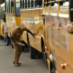 ஜூன் 3-ல் பள்ளிகள் திறப்பு… ஆனால் வாகனங்கள் ஓடாது? தனியார் பள்ளிகள் சங்கம் எடுத்த அதிரடி முடிவு!