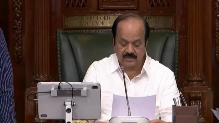 ”தள்ளிப்போகும் அதிமுகவின் ரிசல்ட்” – சபாநாயகர் ஜே.சி.டி.பிரபாகரின் திடீர் ஆப்சென்ட்…. திக் திக் நிமிடங்களில் எடப்பாடி கூடாரம்….!! 