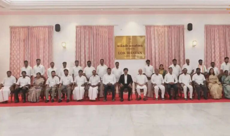 ராஜாஜிக்கு பிறகு புதிய வரலாறு படைத்த முதலமைச்சர் விஜய்!