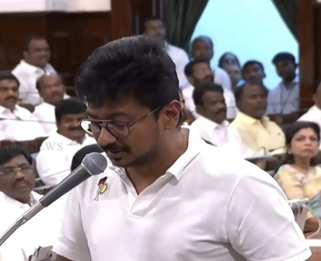 உதயநிதி ஸ்டாலின் பதவியேற்பு..!!