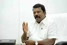 அரசியலில் பரபரப்பு..! செல்வப்பெருந்தகையை நீக்கக் கோரி 42 நிர்வாகிகள் டெல்லிக்கு கடிதம்!