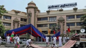 அண்ணா அறிவாலயத்தின் வெளியே அமைக்கப்பட்டிருந்த கூடாரங்கள் அகற்றம்..!