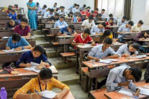 TNPSC, SSC, IBPS, RRB தேர்வெழுதுவோர்களுக்கு பயிற்சி வழங்கும் தமிழக அரசு
