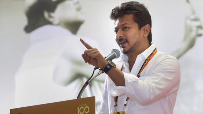 எதிர்க்கட்சித் தலைவராகிறார் உதயநிதி ஸ்டாலின்! திமுக சட்டமன்றக் கட்சித் தலைவராக ஒருமனதாகத் தேர்வு  