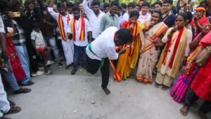 107 எம்.எல்.ஏ-க்களும் ராஜினாமா செய்வோம்!: தவெக அதிரடி முடிவு என தகவல்  