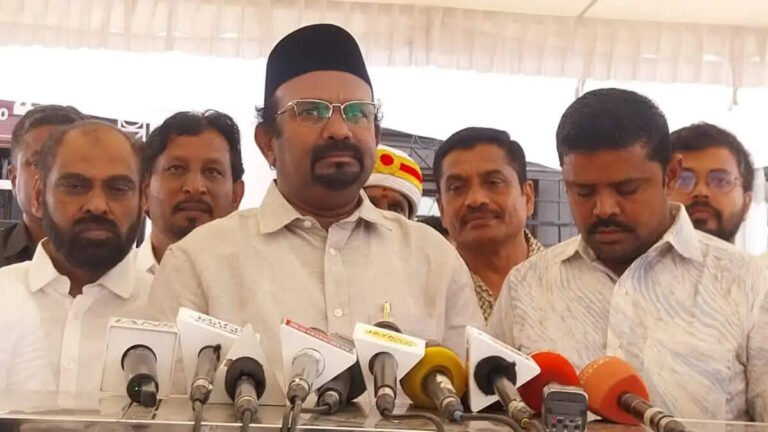 ஹஜ் பயணிகள் கவனத்திற்கு! ஜூலை 20ஆம் தேதிக்குள் விண்ணப்பிக்க வேண்டும் – அமைச்சர் ஷாஜகான்..!