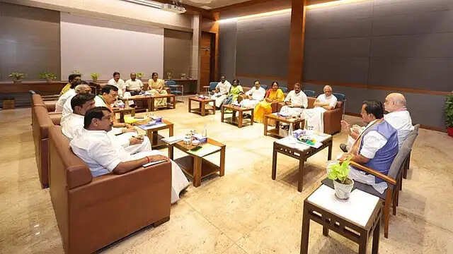 மத்திய உள்துறை அமைச்சர் தலைமையில் பா.ஜ.க. தமிழ்நாடு நிர்வாகிகள் ஆலோசனை..!!