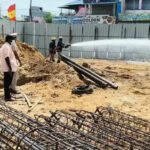 சென்னையில் பரபரப்பு..! கட்டுமான பணிக்காக பள்ளம் தோண்டிய போது கசிந்த மீத்தேன் வாயு..!!