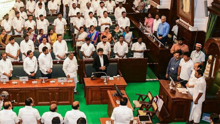 தமிழக அமைச்சரவையில் அமைச்சர்களுக்கான வரிசை பட்டியல் வெளியீடு..!
